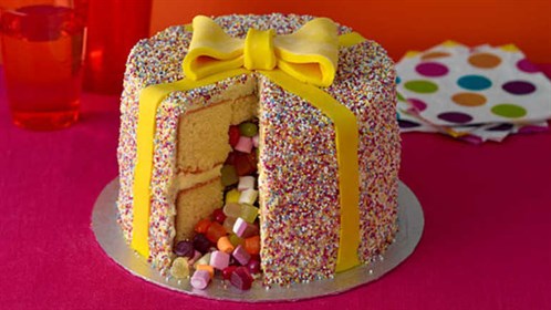 Pretty Birthday Cakes Perfect For Young Girls - KAYNULI